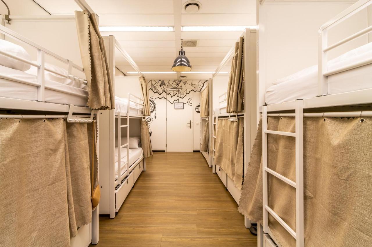 Hostelle - Women Only Hostel أمستردام المظهر الخارجي الصورة