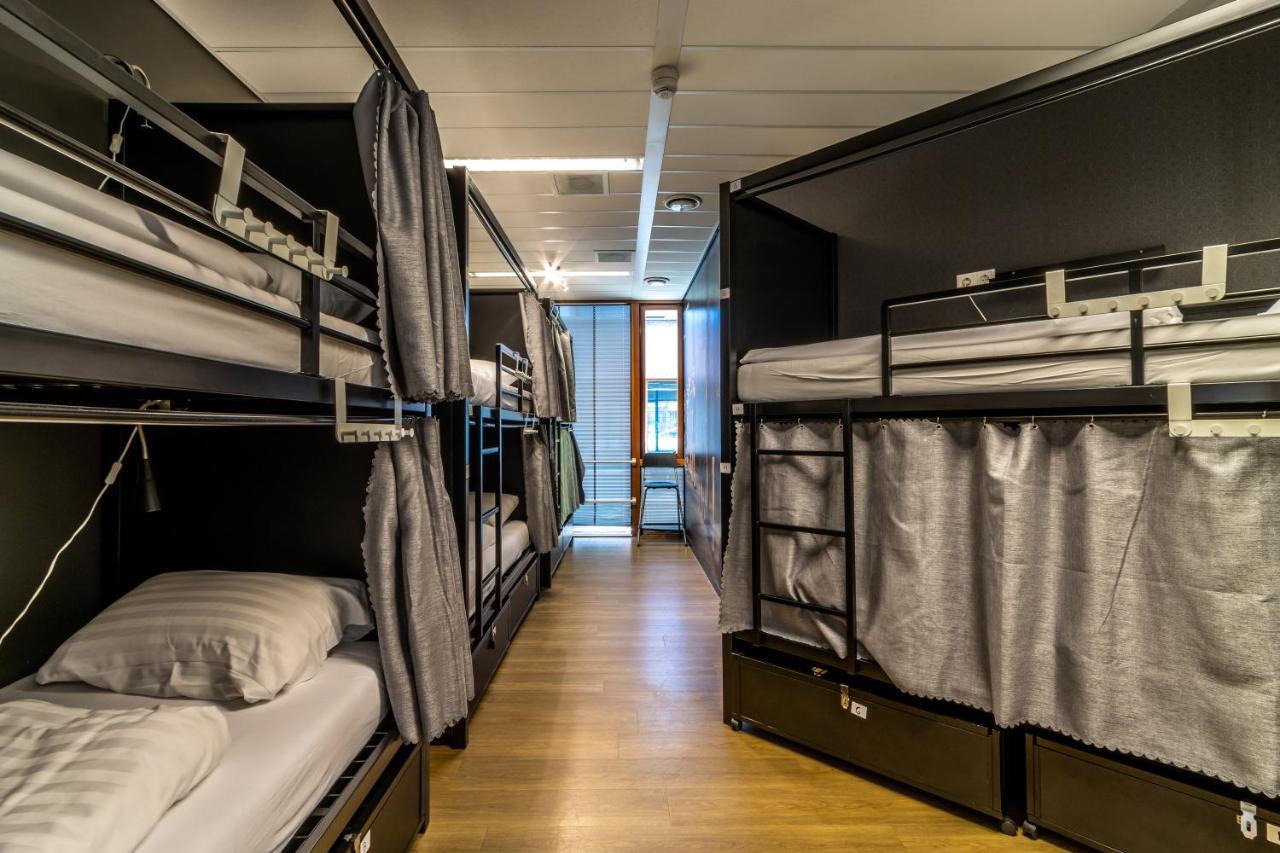 Hostelle - Women Only Hostel أمستردام المظهر الخارجي الصورة